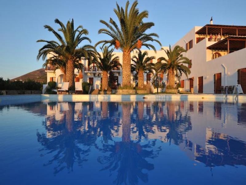 Eri Hotel 3*