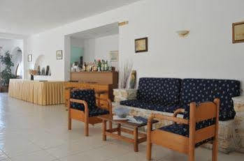 Hotel Eri 3*